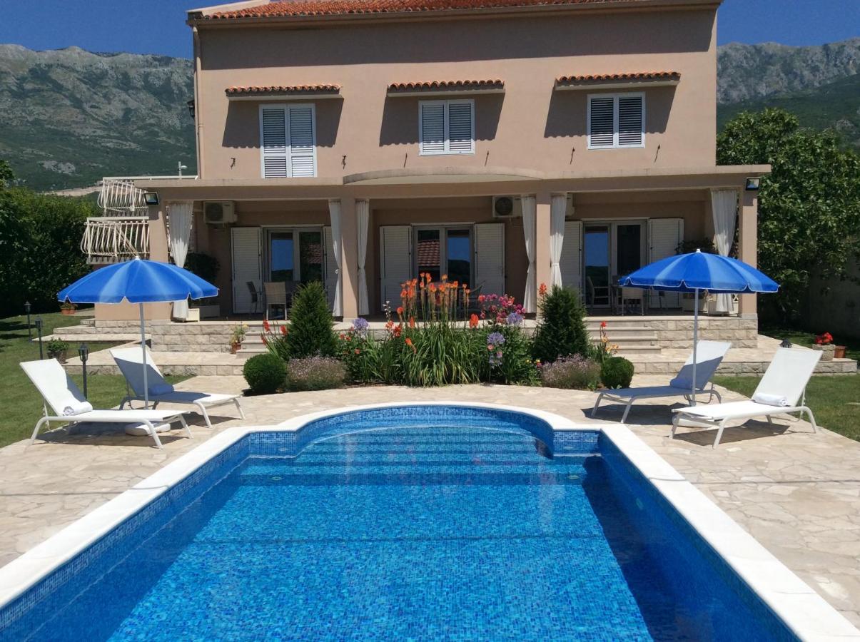 Apartments Raskovic Radanovići 外观 照片