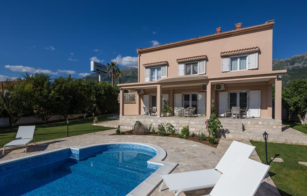 Apartments Raskovic Radanovići 外观 照片