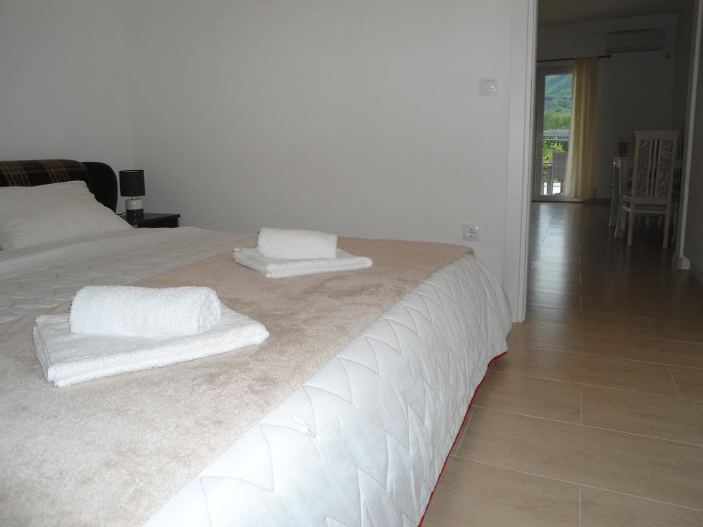 Apartments Raskovic Radanovići 外观 照片